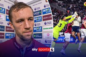 绍切克怒喷点球判罚：简直是笑话，这样一场能判20个，像篮球一样