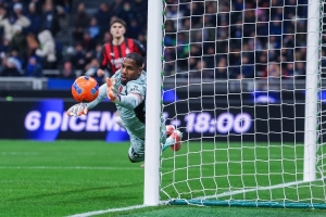 记者：迈尼昂与米兰就续约至2031年进行深入谈判，米兰决心留人