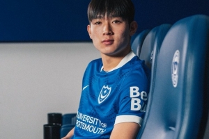 官方：热刺召回19岁韩国边锋梁民革，将球员外租至考文垂