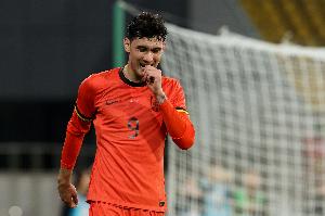 新华网：中国队可通过密集阵型限制伊拉克，有望在澳洲身上拿分