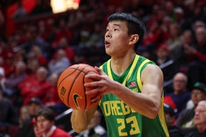 俄勒冈主教练：CBA并不重视防守 林葳的有球或无球防守还要加强