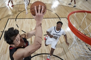 杜马斯之子：奎因&杨瀚森都是技术型内线 转身很棒 防守均需提升