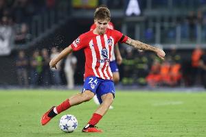 世体：巴里奥斯肌肉不适缺席马竞训练，大概率不会出战皇马