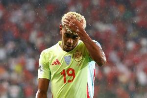 世体：亚马尔未参加周二训练，西超杯半决赛预计替补待命