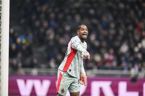 队报：米兰有望续约迈尼昂，阿莱格里和门将教练菲利皮作用巨大