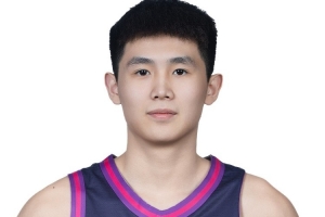 真可以好好培养！李悦洲替补19分钟 4中3拿到7分3助&正负值+16