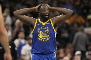 博君一笑！追梦顺下几乎上空篮被篮筐拒绝