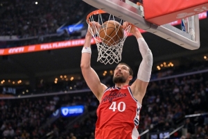 3年5860万！肉眼可见破坏进攻空间 祖巴茨真进入离队倒计时了？