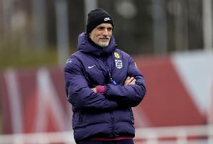 天空：曼联将避免再支付高额补偿金，预计夏季再任命正式主帅