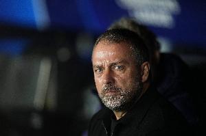 弗里克：我已经和亚马尔谈过了，如果球队需要他就能出场