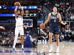 两人赛季报销！名记：独行侠已获得莱夫利和埃克萨姆的伤病特例