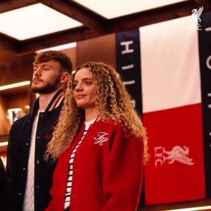 利物浦喜提新赞助，请欣赏索博盛世美颜