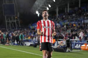 维维安谈惨败巴萨：去年我们是联赛失球最少的，我们不会气馁