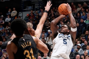 森林狼的横勇，卡莱尔的应变