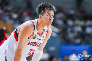 本赛季只出场2次！郭艾伦：第二场腹股沟拉伤 也想上场但只能等待