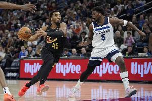 都多点开花！半场结束骑士4人&森林狼5人 两队合计9人上双！