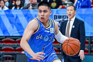 媒体人：许指导末节是否考虑让斯佩尔曼上？他才是北汽的第一外援