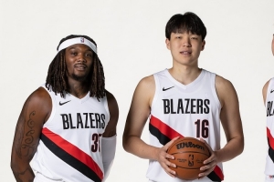 解说：杨瀚森第1年把罗威压过去不实际 等他和里斯一走杨就好打了