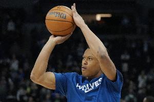 克拉克谈角色起伏：像坐过山车一样 每天都有机会证明自己