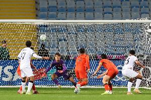 李昊：最后没拿到3分比较可惜 我做好了自己的本分工作