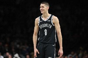 连续发炮！新秀杰明连中两记三分球止血