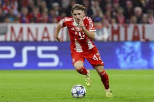 埃芬博格：我的看法是放过卡尔吧，他只有17岁，这个年纪犯错正常