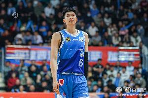 活力十足！邹阳后程发力 全场16中8&三分9中5砍21分5板3断