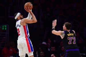 皮尔斯：康宁汉姆让我想起格兰特·希尔 他和东契奇我会选他