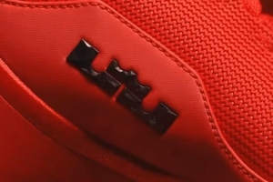 亚利桑那大学PE！詹姆斯今日上脚布莱斯所在大学PE配色LeBron 23