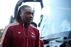 坎贝尔：埃泽必须耐心等待并争取机会，这是阿森纳不是水晶宫