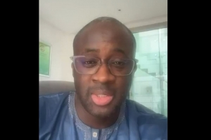 亚亚图雷社媒：祝贺塞梅尼奥转会曼城，42号球衣延续了非洲传承