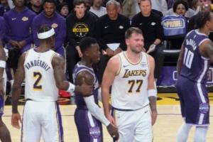 小黑说到做到！施罗德曾让东契奇赛后别走&并表示要把他打出💩