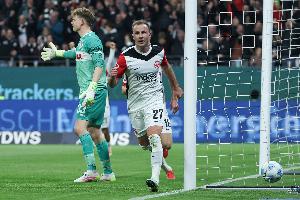 法兰克福主管：我们将在本月与格策商讨续约，双方目前态度很积极