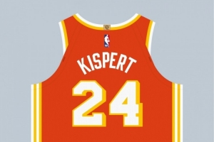 号码不变！球衣记者：老鹰新援基斯珀特将继续穿24号球衣