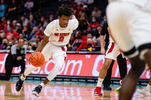 媒体人：这个版本的CBA不管你是什么级别的球队 小外援必须要强