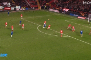 切尔西领先！哈托凌空爆射破门，对手门将无能为力