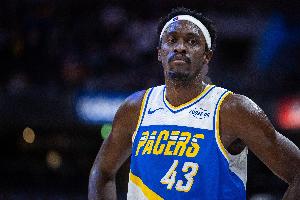 欢乐喜剧人！西卡15中4低效拿到11分7板5助1断1帽 5次失误