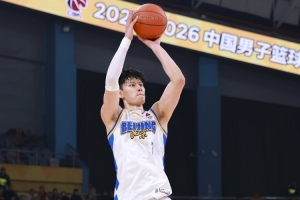 北京队官博祝曾凡博23岁生日快乐：愿健康顺遂 解锁更多高光时刻