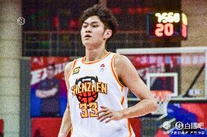 媒体人：王浩然放弃式防守&随意犯规让自己枯坐场下 他还要多反省