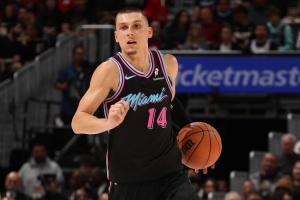 外线完全失准！热火本场三分30投4中 希罗&鲍威尔合计15中2