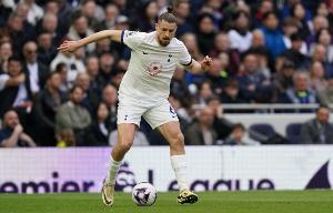 记者：罗马继续追求德勒古欣，但热刺拒绝首份报价&倾向留住球员