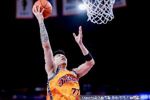 不准但很全面！张镇麟13中4&三分6中0 拿到8分4板6助1断2帽