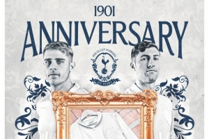 唯一赢得足总杯的业余队！热刺今日身披纯白球衣纪念夺冠125周年