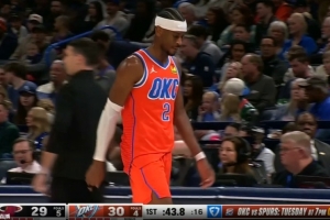 没手感啊！亚历山大首节7投1中&三分3中0 仅得3分2板3助