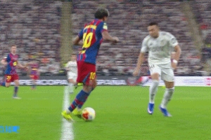 德容是第65位在西班牙国家德比被罚下球员，其中巴萨29人皇马36人