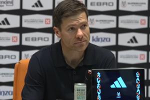 阿隆索：前30分钟几乎没给对手机会，但很短的时间内发生了很多事