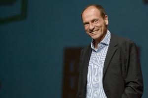 马切吉亚尼：阿莱格里派上的是高价引进的中场，而不是青年队小将