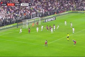 VIP观赛位？巴萨7防9险遭绝平 替补的拉师傅奥尔莫外围扶大腿看球