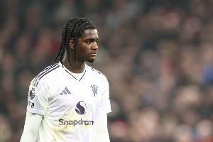 太阳报：曼联后卫海文租下了弗格森的老房子，与母亲一同入住