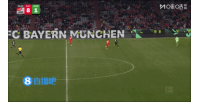 出来溜达溜达！诺伊尔补时出击扔边线球，此时拜仁已经8-1领先